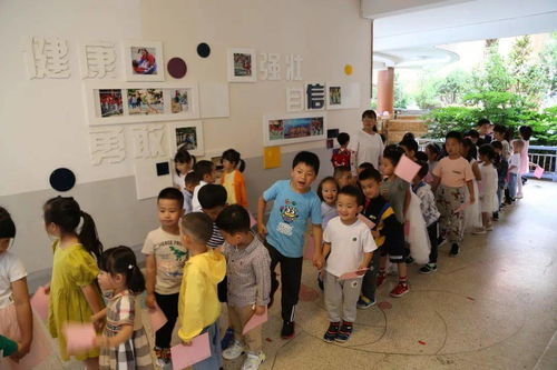 大手牽小手 童心向黨歡樂游 昆明市人民政府機關(guān)第三幼兒園 慶六 一 主題游園活動